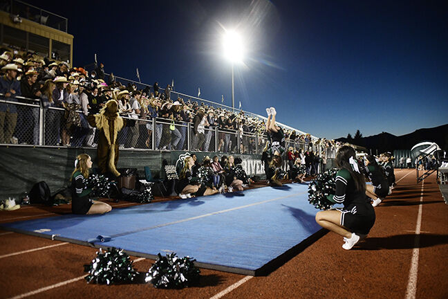 21-09-29 Wood River Football Homecoming 24 Roland.jpg